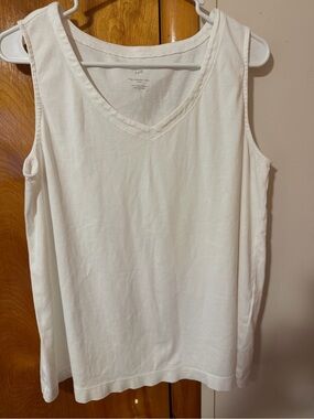J. Jill White V-Neck Sleeveless Tank Top 100% Pima Cotton